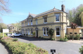 Foxhills of Shanklin